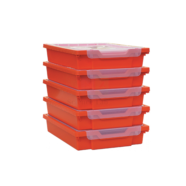 Set Of 5 trays And Lids